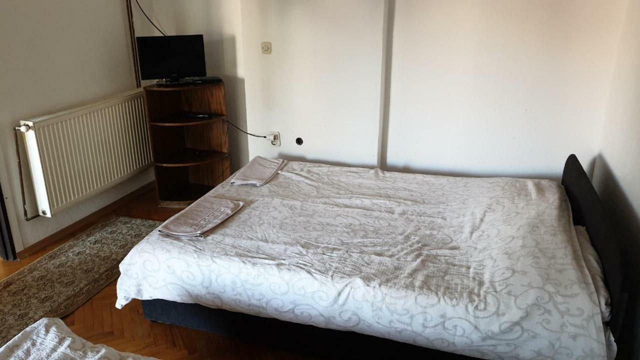 Majestic Rooms&Apartments Prilep Exterior photo